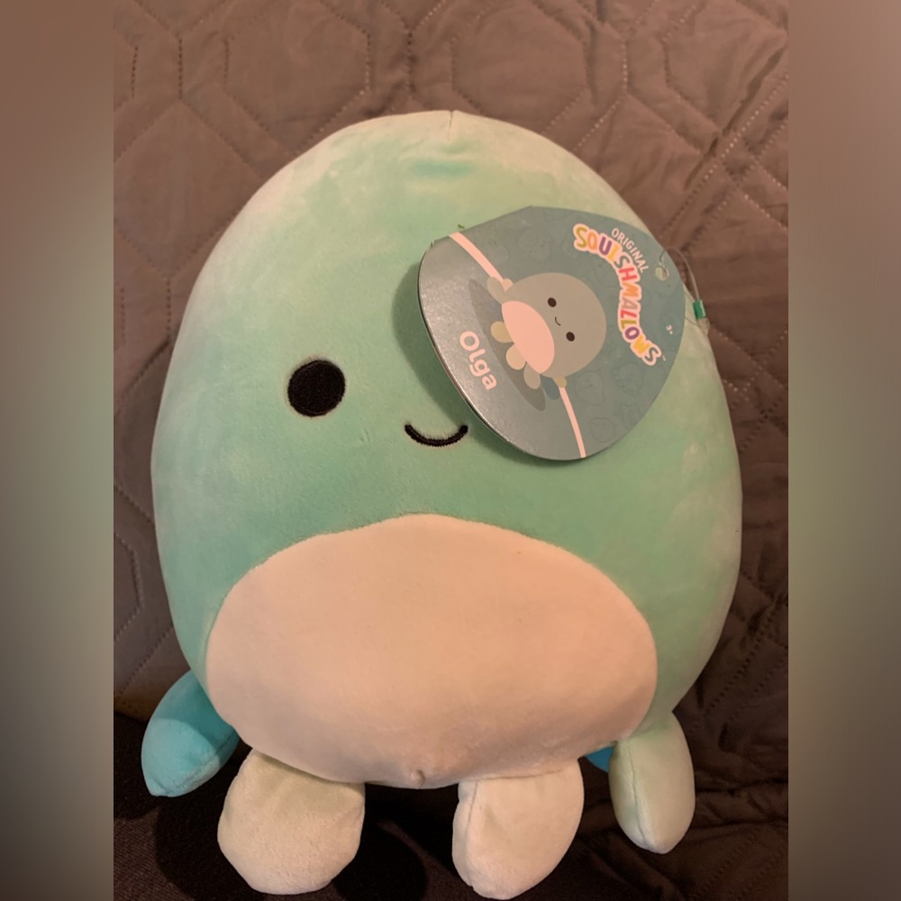 Squishmallow Olga the Octopus 8 inch NWT